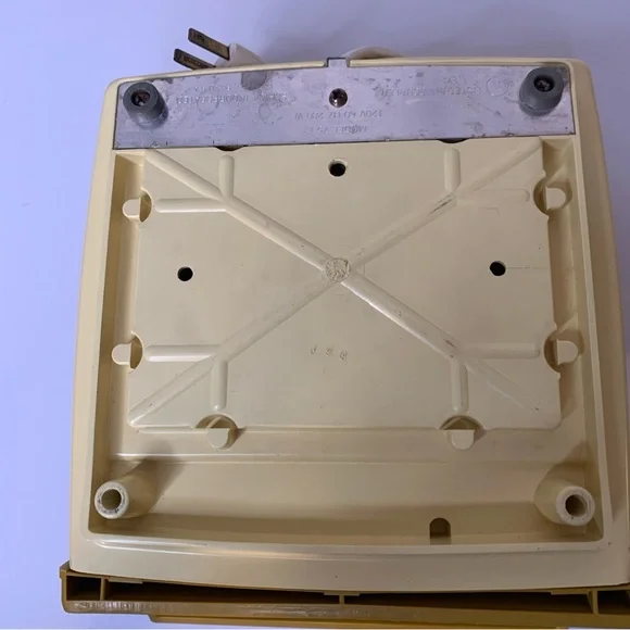 Vintage Lady Schick hot
Rollers. - Picture 9 of 10